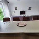 House Natali 70m From The - Free Ev Up Σπίτι διακοπών Rtina