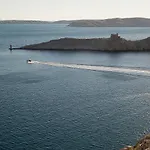 House Natali 70m From The - Free Ev Up Σπίτι διακοπών Rtina