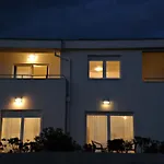 House Natali 70m From The - Free Ev Up