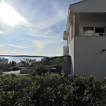House Natali 70m From The - Free Ev Up