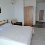 House Natali 70m From The - Free Ev Up