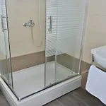 House Natali 70m From The - Free Ev Up * Rtina
