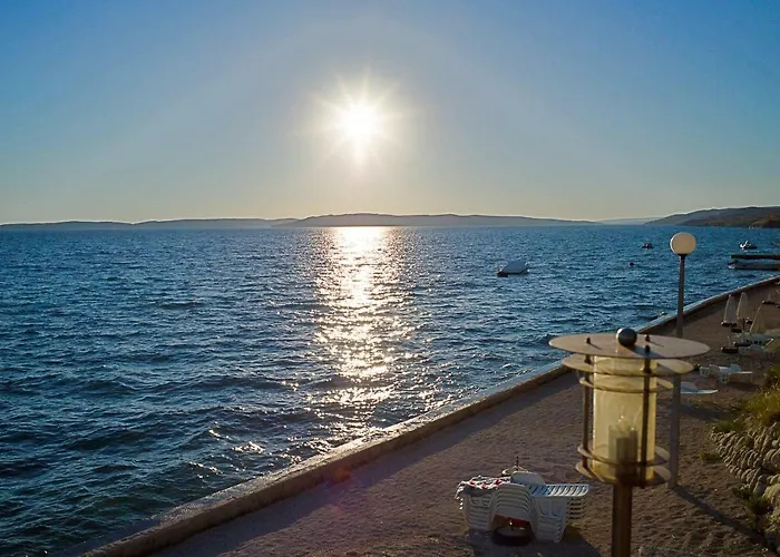 House Natali 70m From The - Free Ev Up Vikendica