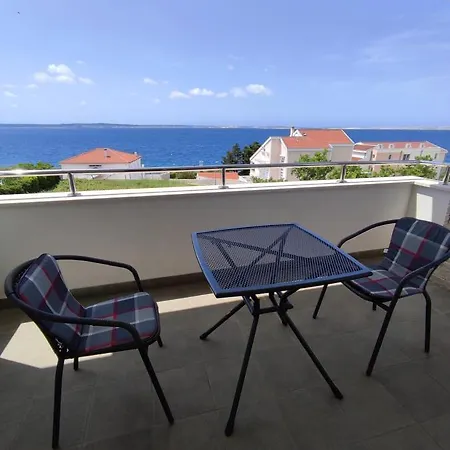 House Natali 70m From The - Free Ev Up Rtina