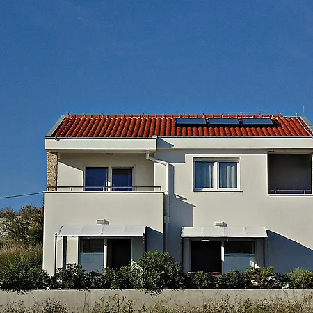 House Natali 70m From The - Free Ev Up Holiday home *