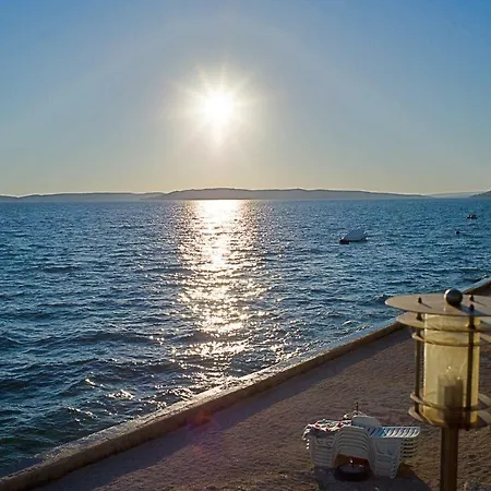 House Natali 70m From The - Free Ev Up Ferienhaus